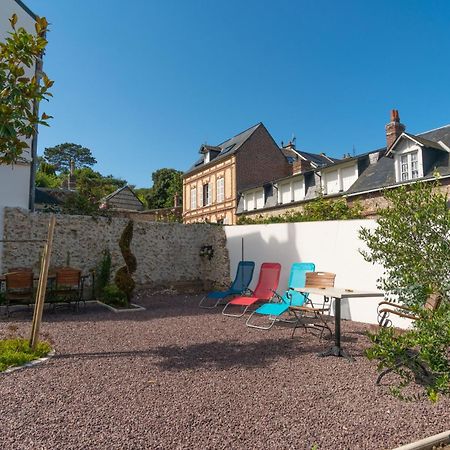 Gite La Perissoire - Place De Parking Incluse Etretat Exterior photo